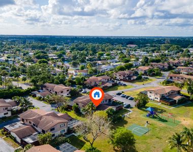 4245 S Landar Drive - Photo Thumbnail 3