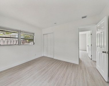317 Sw 19th Street - Photo Thumbnail 33
