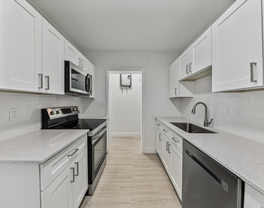317 Sw 19th Street - Photo Thumbnail 16