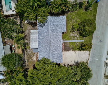 317 Sw 19th Street - Photo Thumbnail 4