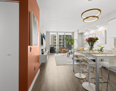1300 Brickell Bay - Photo Thumbnail 1