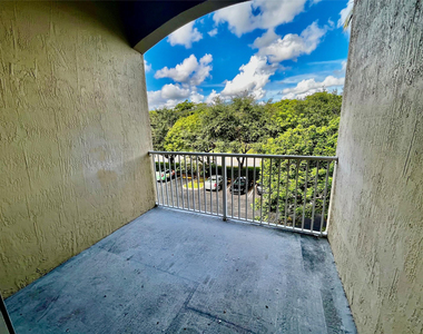 7085 Nova Drive - Photo Thumbnail 14