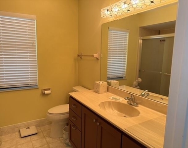 5306 Se Orange Street - Photo Thumbnail 7