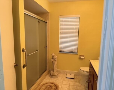 5306 Se Orange Street - Photo Thumbnail 8