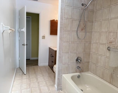 5306 Se Orange Street - Photo Thumbnail 12