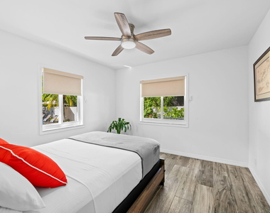 1300 Sw 17th Street - Photo Thumbnail 18