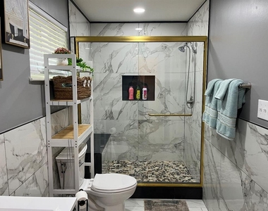 5900 Nw 82nd Circle - Photo Thumbnail 17