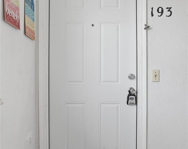401 12th Street - Photo Thumbnail 9