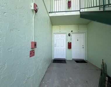 4096 N Pine Island Road N - Photo Thumbnail 13
