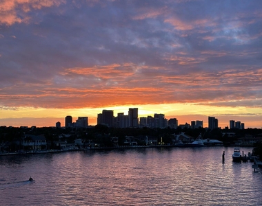 511 Bayshore Drive - Photo Thumbnail 18