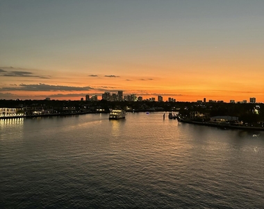 511 Bayshore Drive - Photo Thumbnail 17