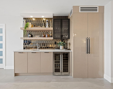 511 Bayshore Drive - Photo Thumbnail 11