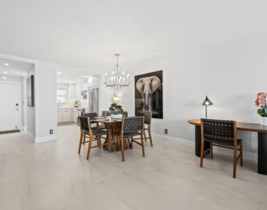 511 Bayshore Drive - Photo Thumbnail 12
