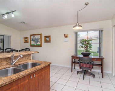 4297 Pine Ridge Court - Photo Thumbnail 12