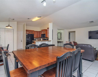 4297 Pine Ridge Court - Photo Thumbnail 11