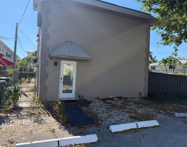 608 Ne 29th Drive - Photo Thumbnail 26