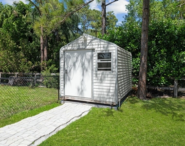 15503 Temple Boulevard - Photo Thumbnail 55