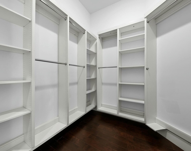 15503 Temple Boulevard - Photo Thumbnail 30
