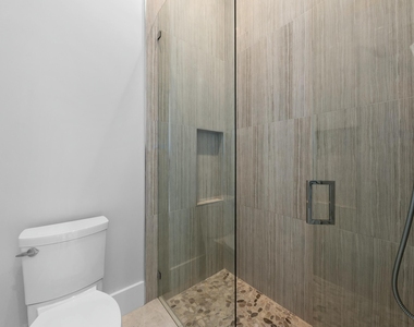 15503 Temple Boulevard - Photo Thumbnail 45