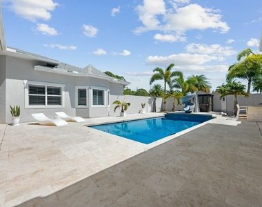 15503 Temple Boulevard - Photo Thumbnail 49