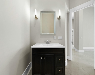 15503 Temple Boulevard - Photo Thumbnail 22