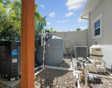 15503 Temple Boulevard - Photo Thumbnail 58