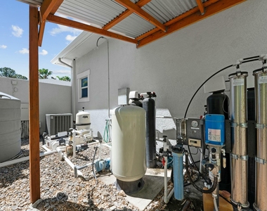 15503 Temple Boulevard - Photo Thumbnail 57