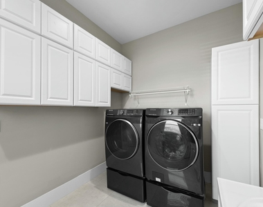 15503 Temple Boulevard - Photo Thumbnail 38