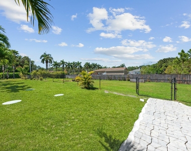 15503 Temple Boulevard - Photo Thumbnail 53
