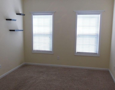 9525 Burford Lane Nw - Photo Thumbnail 17