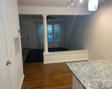 433 W 8th Street - Photo Thumbnail 14