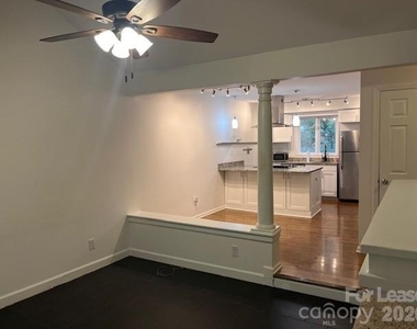433 W 8th Street - Photo Thumbnail 18