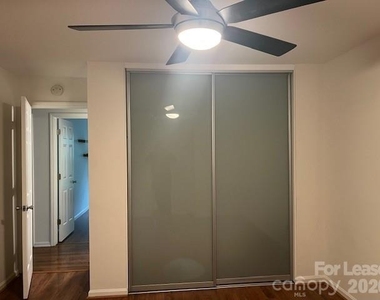 433 W 8th Street - Photo Thumbnail 7