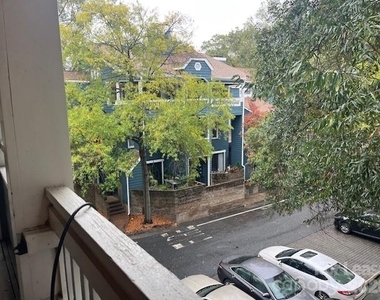 433 W 8th Street - Photo Thumbnail 26
