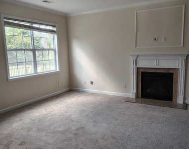 1012 Terrapin Street - Photo Thumbnail 4