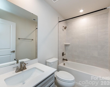 413 Spearfield Lane - Photo Thumbnail 7