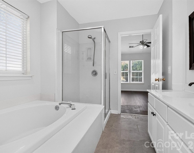 11300 Valerian Court - Photo Thumbnail 25