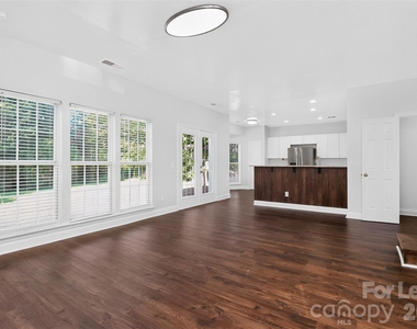 11300 Valerian Court - Photo Thumbnail 9