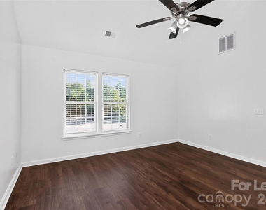 11300 Valerian Court - Photo Thumbnail 22