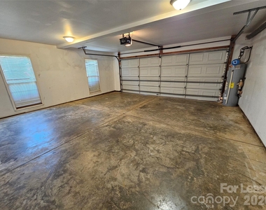 151 Woodfern Place - Photo Thumbnail 30