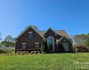 151 Woodfern Place - Photo Thumbnail 1