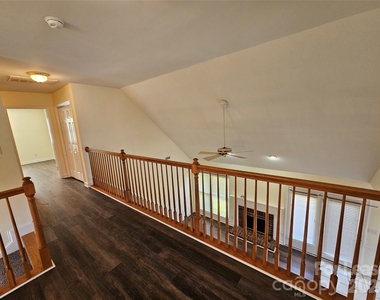 151 Woodfern Place - Photo Thumbnail 22