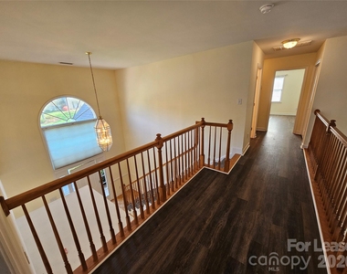 151 Woodfern Place - Photo Thumbnail 21