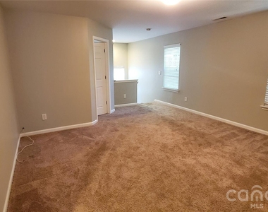 1619 Doverhill Place Place - Photo Thumbnail 8