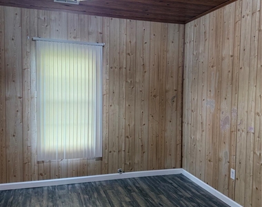 1547 N Piedmont Avenue - Photo Thumbnail 7