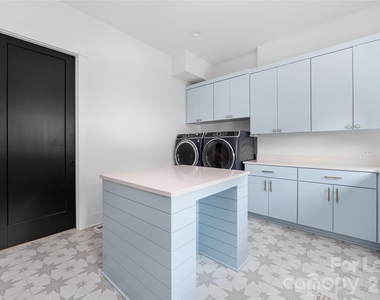 10119 Laurier Lane - Photo Thumbnail 23