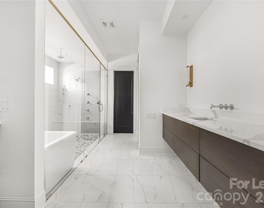 10119 Laurier Lane - Photo Thumbnail 32