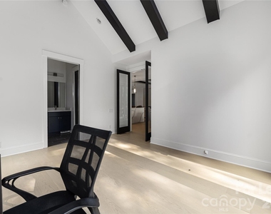 10119 Laurier Lane - Photo Thumbnail 20