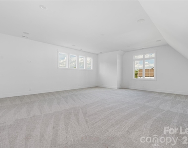 10119 Laurier Lane - Photo Thumbnail 44