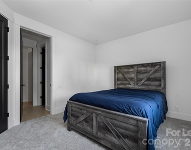 10119 Laurier Lane - Photo Thumbnail 42